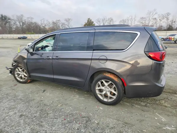 2C4RC1FG9KR703775 2019 CHRYSLER PACIFICA - Image 2