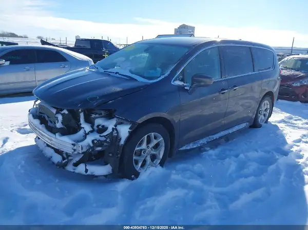 2C4RC1FG9LR138798 2020 CHRYSLER PACIFICA - Image 2