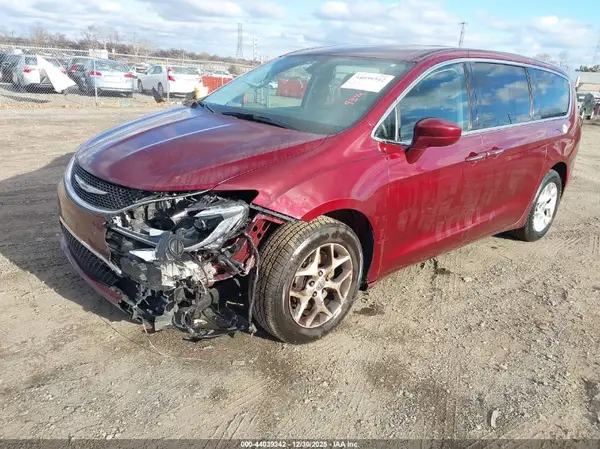 2C4RC1FG9LR141944 2020 CHRYSLER PACIFICA - Image 2