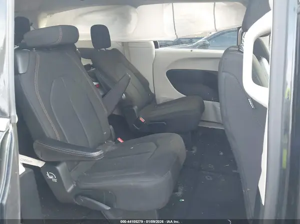 2C4RC1FG9LR159182 2020 CHRYSLER PACIFICA - Image 8
