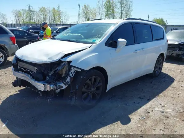 2C4RC1FG9LR173664 2020 CHRYSLER PACIFICA - Image 2