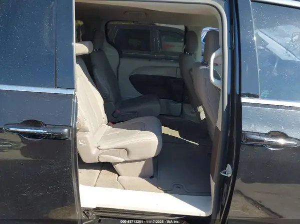 2C4RC1FG9LR237444 2020 CHRYSLER PACIFICA - Image 8