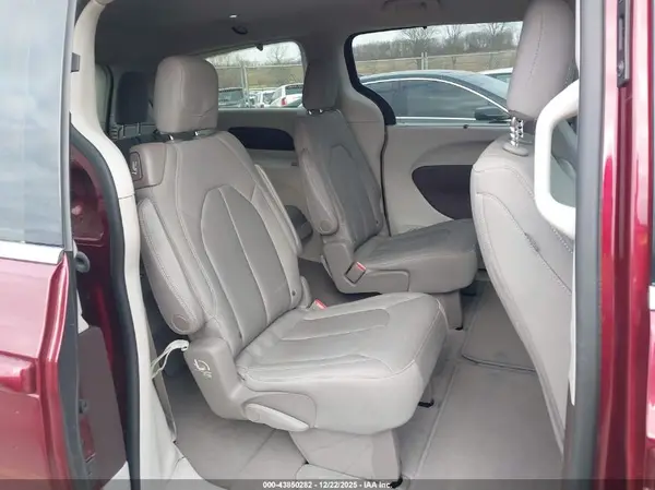 2C4RC1FG9MR511548 2021 CHRYSLER PACIFICA - Image 8