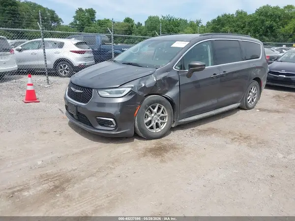 2C4RC1FG9MR527152 2021 CHRYSLER PACIFICA - Image 2