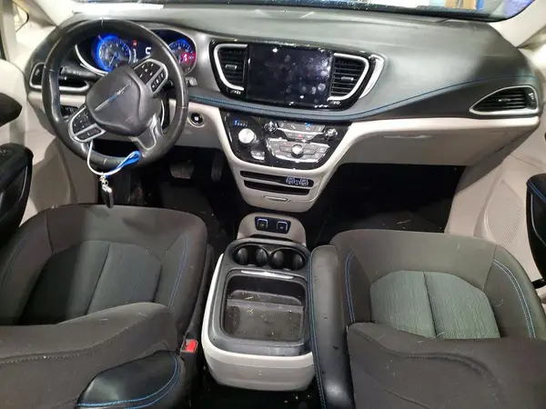 2C4RC1FG9MR556389 2021 CHRYSLER PACIFICA - Image 8