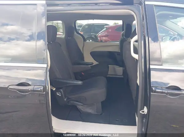 2C4RC1FG9MR557767 2021 CHRYSLER PACIFICA - Image 8