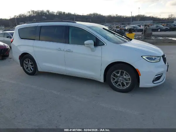 2C4RC1FG9MR605302 2021 CHRYSLER PACIFICA - Image 1