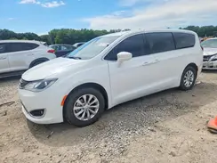 2C4RC1FGXJR113180 2018 CHRYSLER PACIFICA
