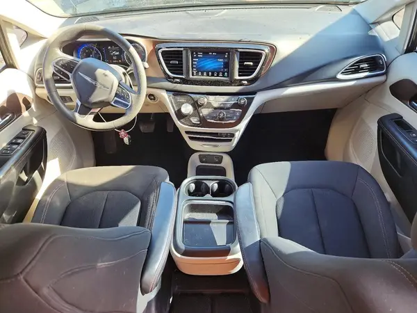 2C4RC1FGXJR115690 2018 CHRYSLER PACIFICA - Image 8