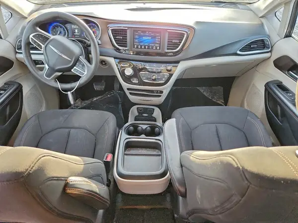 2C4RC1FGXJR123272 2018 CHRYSLER PACIFICA - Image 8