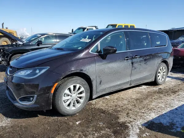 2C4RC1FGXJR123742 2018 CHRYSLER PACIFICA - Image 1
