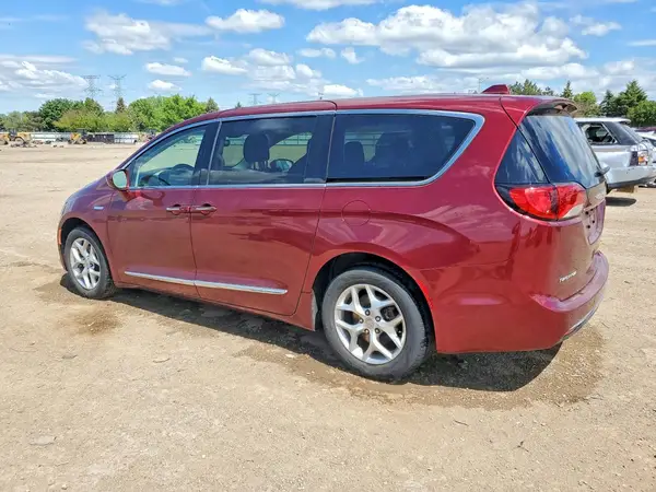2C4RC1FGXJR126186 2018 CHRYSLER PACIFICA - Image 2