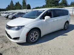 2C4RC1FGXJR126303 2018 CHRYSLER PACIFICA