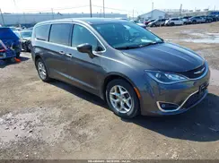 2C4RC1FGXJR172181 2018 CHRYSLER PACIFICA
