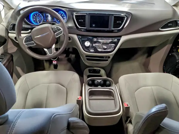 2C4RC1FGXJR174335 2018 CHRYSLER PACIFICA - Image 8