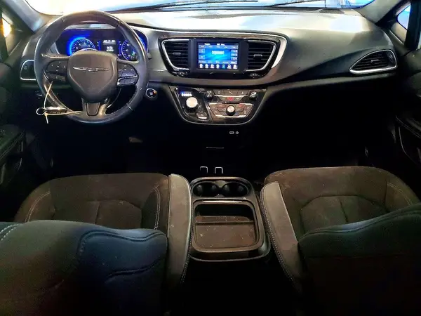 2C4RC1FGXJR197887 2018 CHRYSLER PACIFICA - Image 8