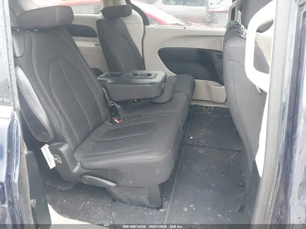 2C4RC1FGXJR212226 2018 CHRYSLER PACIFICA - Image 8