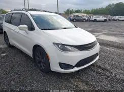 2C4RC1FGXJR226921 2018 CHRYSLER PACIFICA