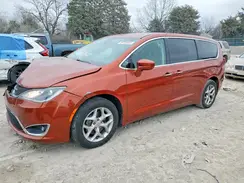 2C4RC1FGXJR271423 2018 CHRYSLER PACIFICA