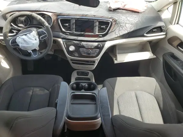 2C4RC1FGXJR279313 2018 CHRYSLER PACIFICA - Image 8