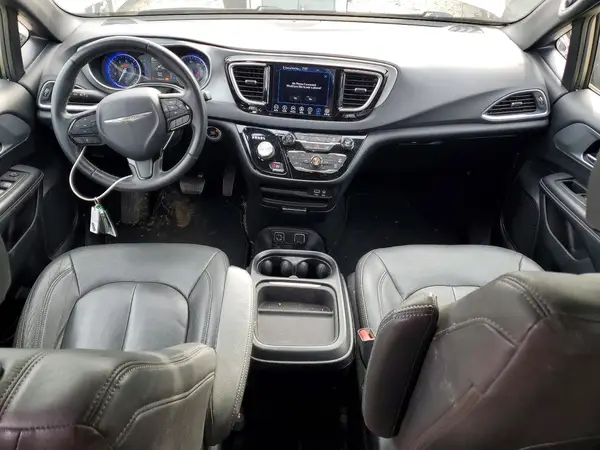 2C4RC1FGXJR305845 2018 CHRYSLER PACIFICA - Image 8