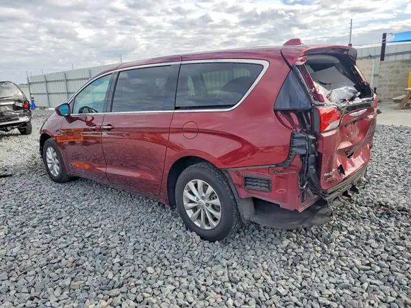 2C4RC1FGXJR306350 2018 CHRYSLER PACIFICA - Image 2