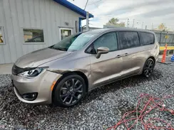 2C4RC1FGXJR332687 2018 CHRYSLER PACIFICA