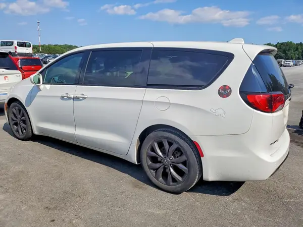 2C4RC1FGXKR506808 2019 CHRYSLER PACIFICA - Image 2