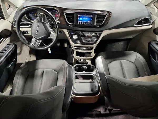 2C4RC1FGXKR507702 2019 CHRYSLER PACIFICA - Image 8