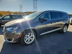 2C4RC1FGXKR526685 2019 CHRYSLER PACIFICA