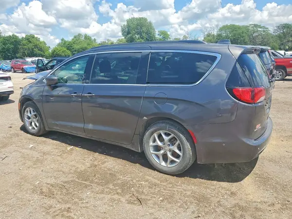 2C4RC1FGXKR561825 2019 CHRYSLER PACIFICA - Image 2