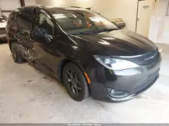 2C4RC1FGXKR567124 2019 CHRYSLER PACIFICA