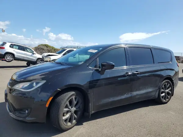 2C4RC1FGXKR567351 2019 CHRYSLER PACIFICA - Image 1