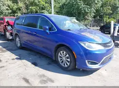2C4RC1FGXKR568886 2019 CHRYSLER PACIFICA