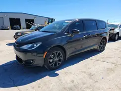 2C4RC1FGXKR633400 2019 CHRYSLER PACIFICA