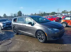 2C4RC1FGXKR667725 2019 CHRYSLER PACIFICA