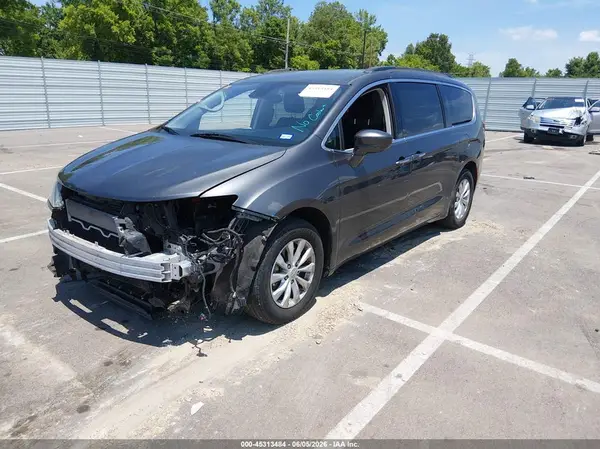 2C4RC1FGXLR102067 2020 CHRYSLER PACIFICA - Image 2