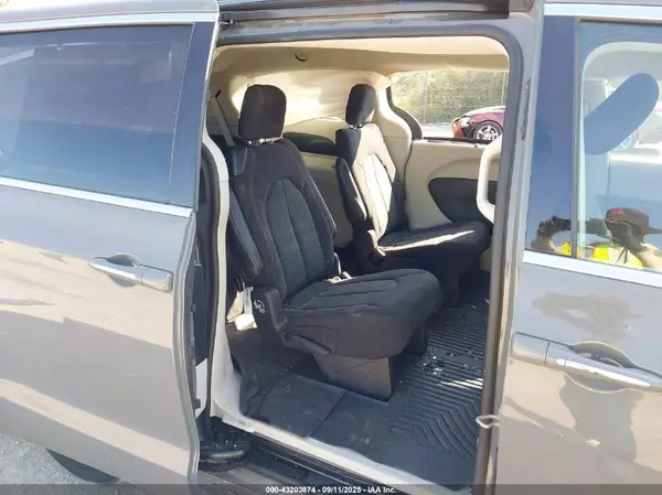 2C4RC1FGXLR266984 2020 CHRYSLER PACIFICA - Image 8