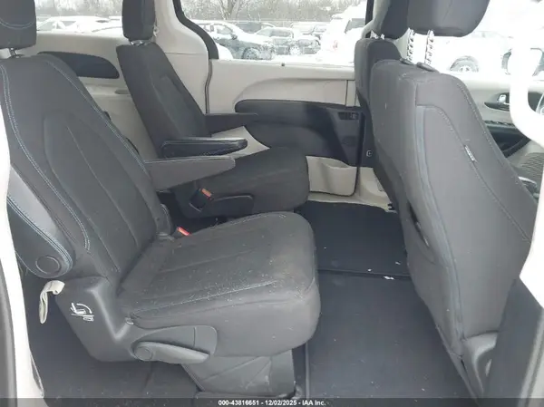 2C4RC1FGXMR510215 2021 CHRYSLER PACIFICA - Image 8