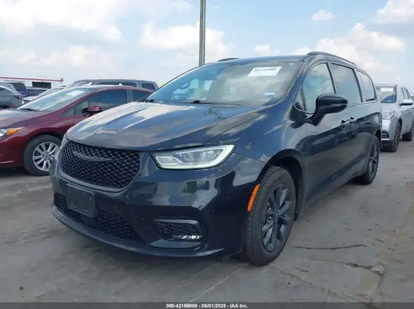 2C4RC1FGXMR567840 2021 CHRYSLER PACIFICA - Image 2