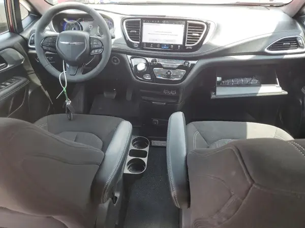 2C4RC1FGXPR613672 2023 CHRYSLER PACIFICA - Image 8