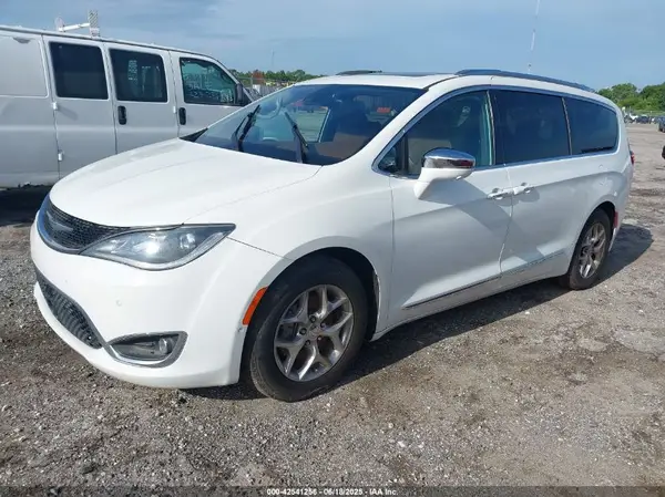 2C4RC1GG0HR505044 2017 CHRYSLER PACIFICA - Image 2