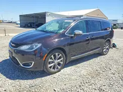 2C4RC1GG0HR525746 2017 CHRYSLER PACIFICA