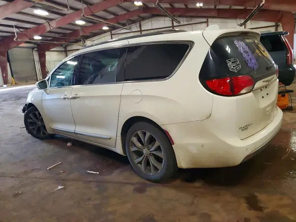 2C4RC1GG0HR536813 2017 CHRYSLER PACIFICA - Image 2