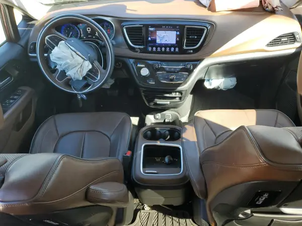 2C4RC1GG0HR570170 2017 CHRYSLER PACIFICA - Image 8