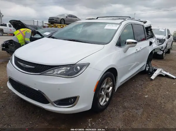 2C4RC1GG0HR598664 2017 CHRYSLER PACIFICA - Image 2