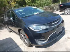 2C4RC1GG0HR602860 2017 CHRYSLER PACIFICA