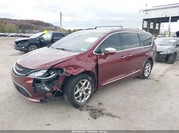 2C4RC1GG0HR620159 2017 CHRYSLER PACIFICA - Image 2