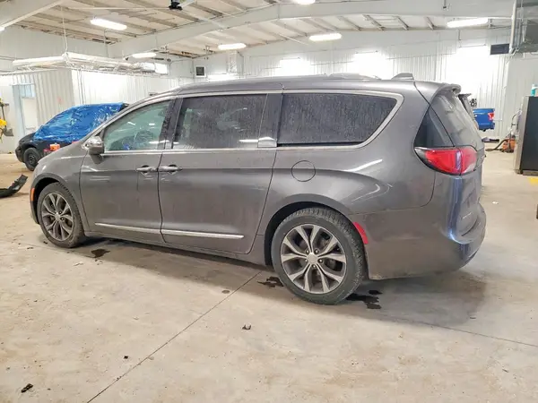 2C4RC1GG0HR627788 2017 CHRYSLER PACIFICA - Image 2