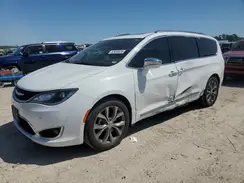 2C4RC1GG0HR644056 2017 CHRYSLER PACIFICA